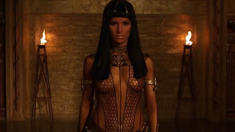 Patricia Velasquez - Porn Scenes in The Mummy (1999)