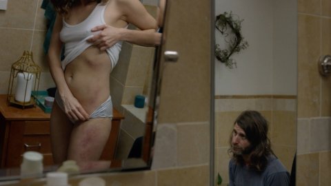 Aubrey Plaza - Porn Scenes in Easy s02e01 (2017)