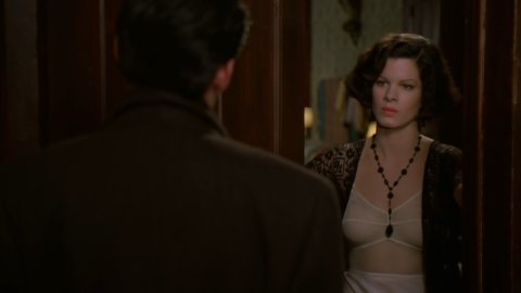 Marcia Gay Harden - Porn Scenes in Miller's Crossing (1990)