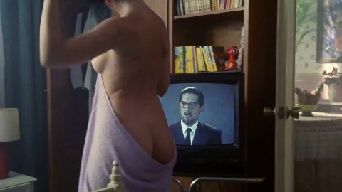 Esther Del Prado - Porn Scenes in El robobo de la jojoya (1991)