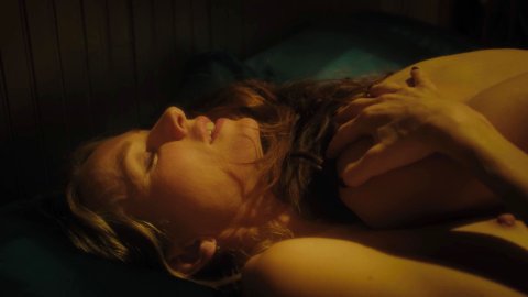 Naomi Watts, Sophie Cookson - Porn Scenes in Gypsy s01e07 (2017)