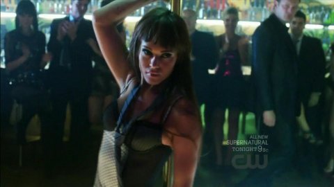 Lyndsy Fonseca - Porn Scenes in Nikita s02e09 (2011)