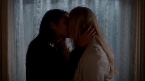 Sasha Pieterse, Shay Mitchell - Porn Scenes in Pretty Little Liars s07e16 (2016)