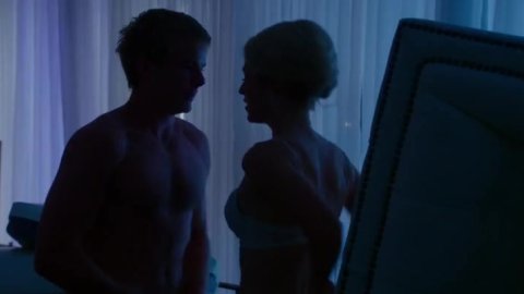 Johanna Braddy - Porn Scenes in Quantico s01e05 (2015)