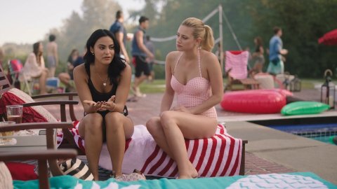 Camila Mendes, Brit Morgan, Madelaine Petsch - Porn Scenes in Riverdale s03e01 (2018)