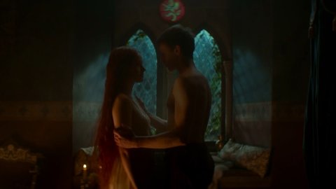 Daisy Ridley, Naomi Watts - Porn Scenes in Ophelia (2019)