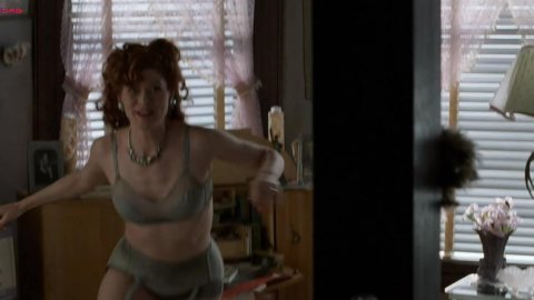 Debra Messing - Porn Scenes in A Walk in the Clouds (1995)