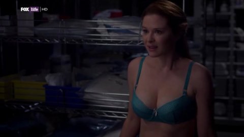 Sarah Drew - Porn Scenes in Grey's Anatomy s11e16 (2014)