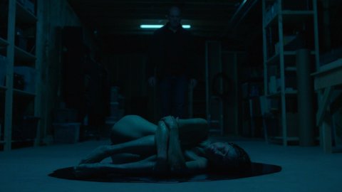 Kim Huffman - Porn Scenes in Channel Zero s02e02 (2017)