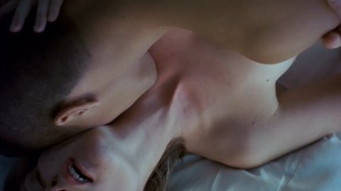 Kirsten Dunst - Porn Scenes in Crazy/Beautiful (2001)