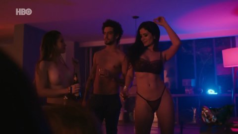 Nabia Vilela - Porn Scenes in The Secret Life of Couples s02e03 (2019)