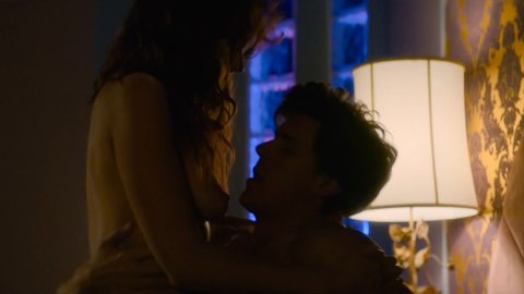 Kate Nash, Shakira Barrera, Sunita Mani - Porn Scenes in GLOW s03e03 (2019)