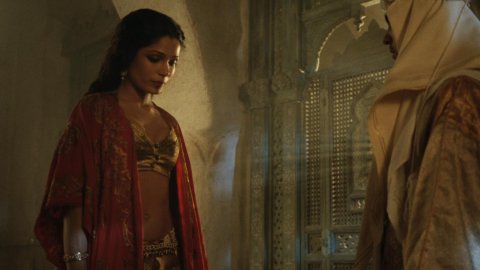 Freida Pinto - Porn Scenes in Black Gold (2011)