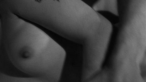 Fairuza Balk - Porn Scenes in American History X (1998)