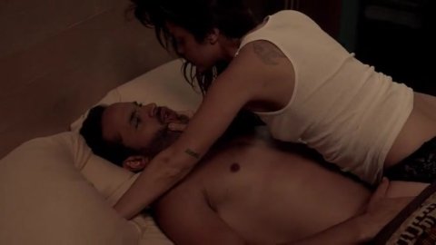 Vanessa Ferlito - Porn Scenes in Graceland s02e08 (2014)