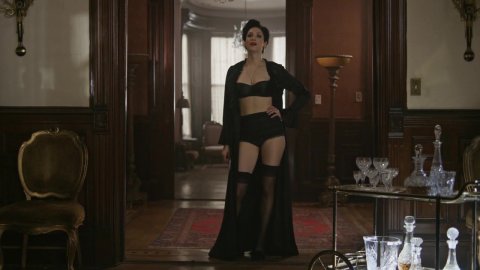 Joan Kelly - Porn Scenes in Godfather of Harlem s01e05 (2019)