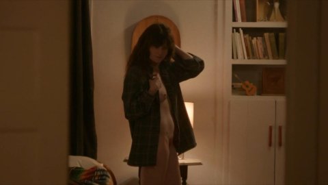 Kathryn Hahn - Porn Scenes in I Love Dick s01e08 (2017)