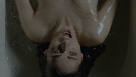 Miriam Leone - Porn Scenes in Thou Shalt Not Kill s01e01 (2015)