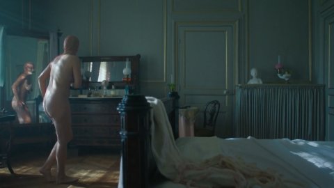 Julie De Bona - Porn Scenes in The Bonfire of Destiny s01e03, e05 (2019)