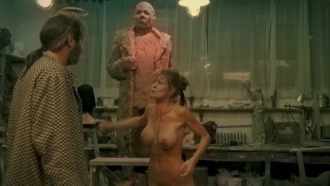 Vilma Seidlova, Hana Seidlova - Porn Scenes in Pupendo (2003)