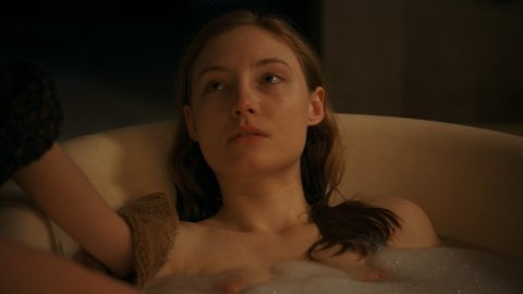 Julia Roy - Porn Scenes in Never Ever (2016)