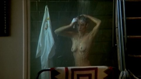 Sandrine Dumas, Laure Killing - Porn Scenes in Beyond Therapy (1987)