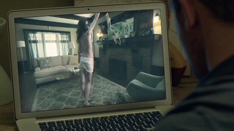 India Eisley - Porn Scenes in Nanny Cam ()