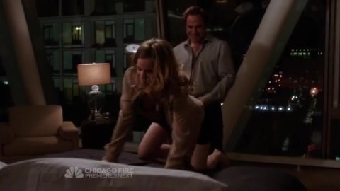 Anna Chlumsky - Porn Scenes in Law & Order: Special Victims Unit s14e03 (2013)