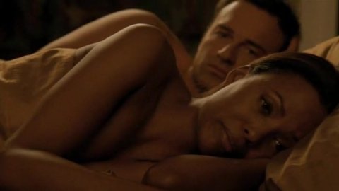 Aisha Tyler - Porn Scenes in Nip/Tuck s02e03 (2004)